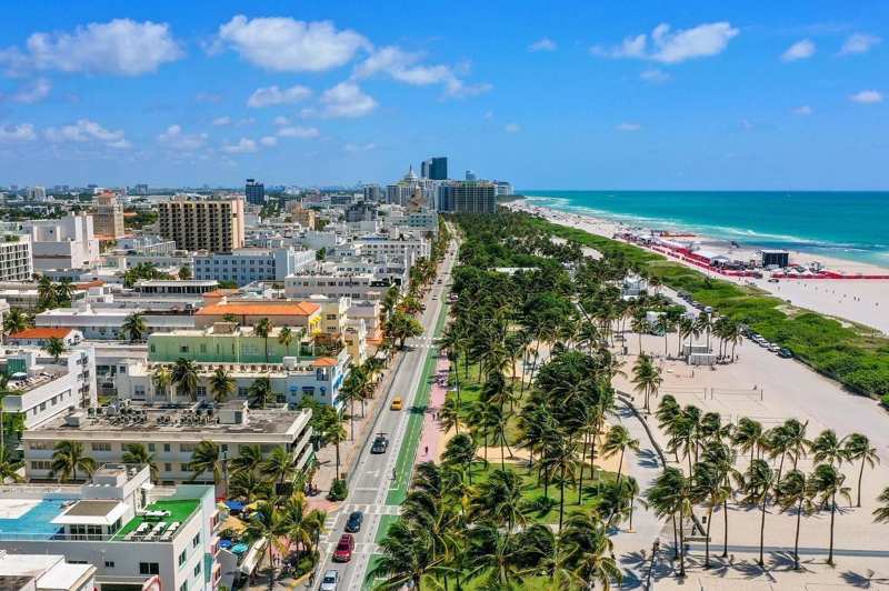 834 Ocean Drive # 406, Miami Beach FL 33139