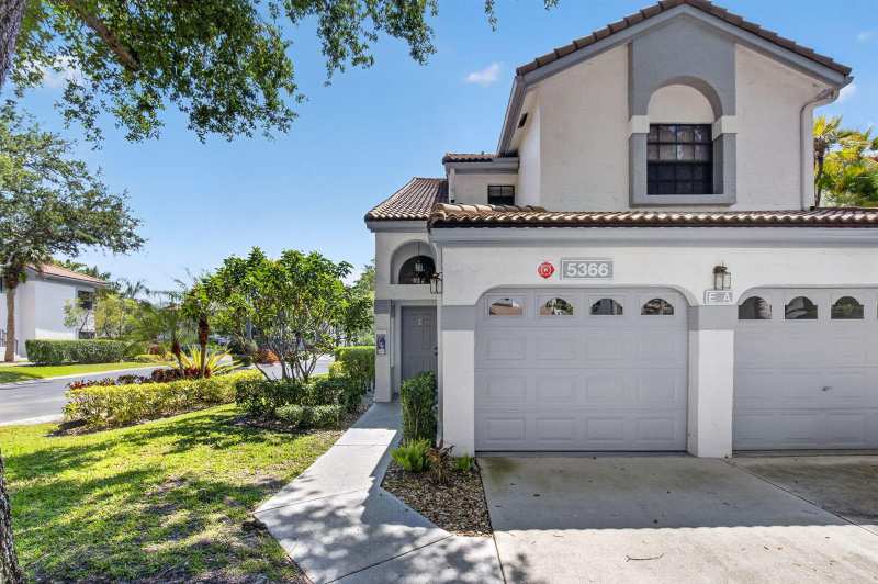 5366 Venetia Court, Boynton Beach FL 33437
