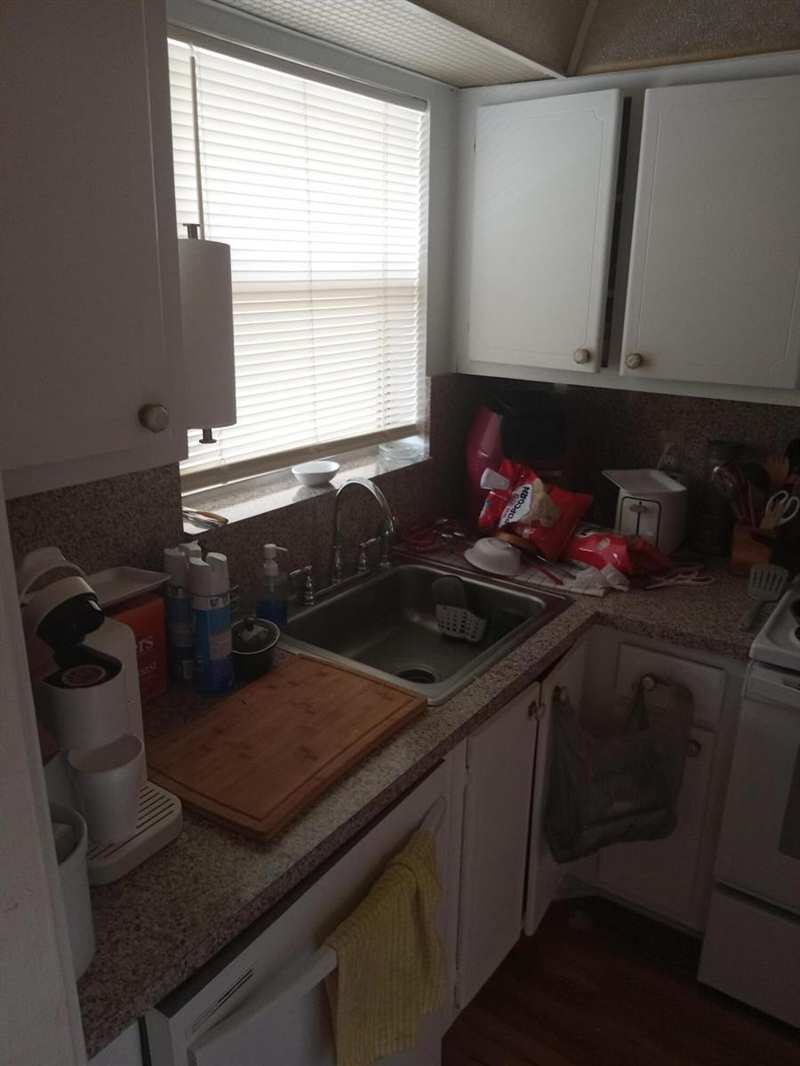 2901 E Sunrise Lakes Drive E # 202, Sunrise FL 33322