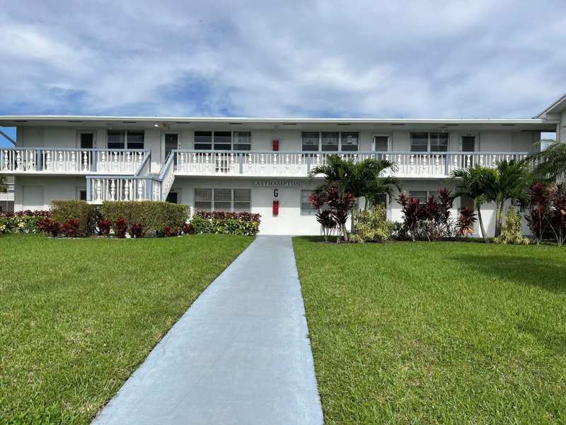 159 Easthampton G, West Palm Beach FL 33417