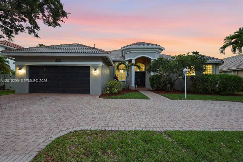 1836 NW 139th Ave, Pembroke Pines FL 33028