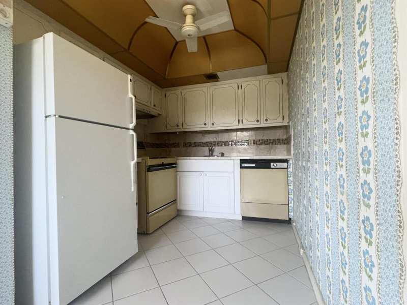 392 Grantham F # 392, Deerfield Beach FL 33442