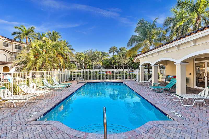 323 Bayfront Drive, Boynton Beach FL 33435