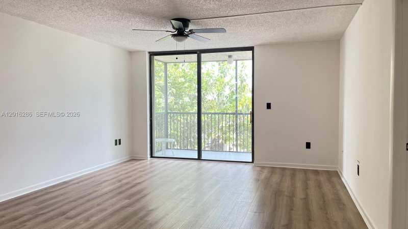 5550 NW 44th St # 407B, Lauderhill FL 33319