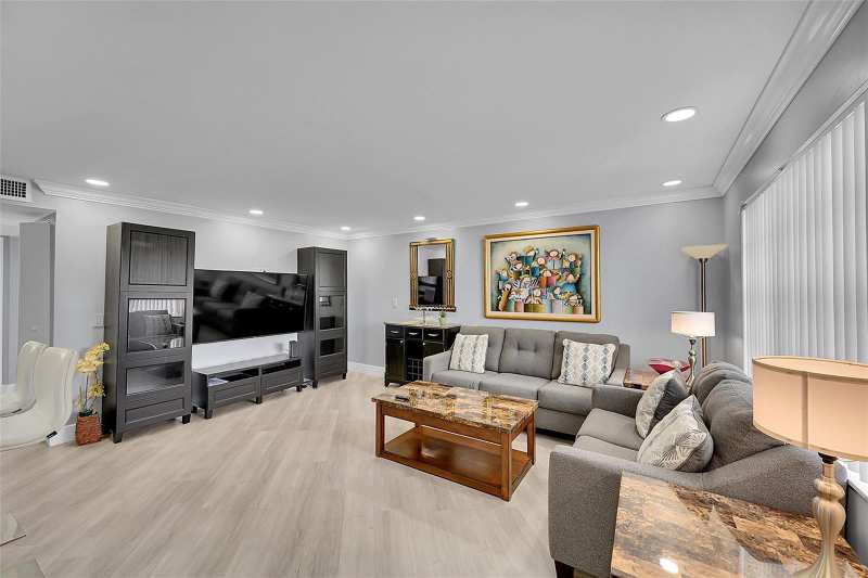 964 Normandy Trail # U, Delray Beach FL 33484