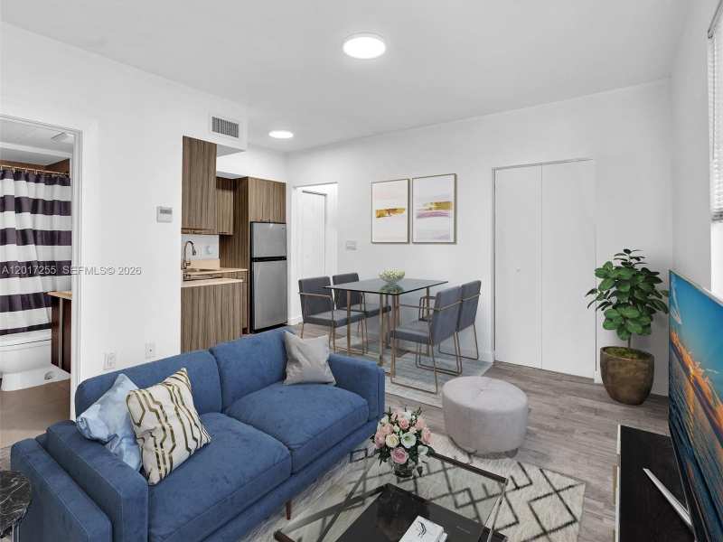 557 Michigan Ave # 114, Miami Beach FL 33139