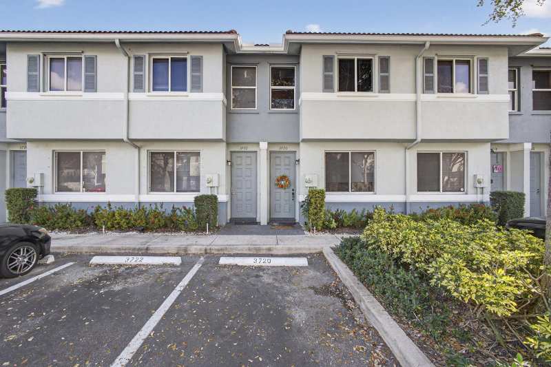 3720 Oleander Terrace, Riviera Beach FL 33404