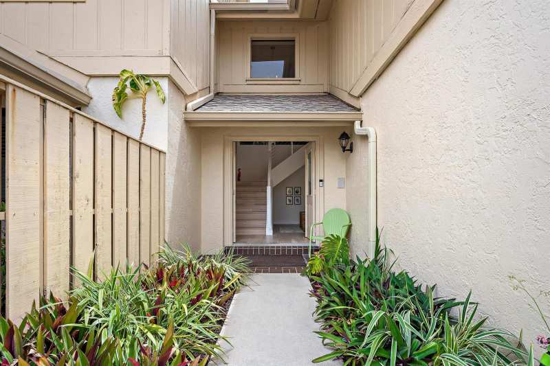 17165 Waterbend Drive # 206, Jupiter FL 33477