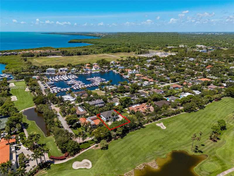 6220 SW 144th St, Coral Gables FL 33158