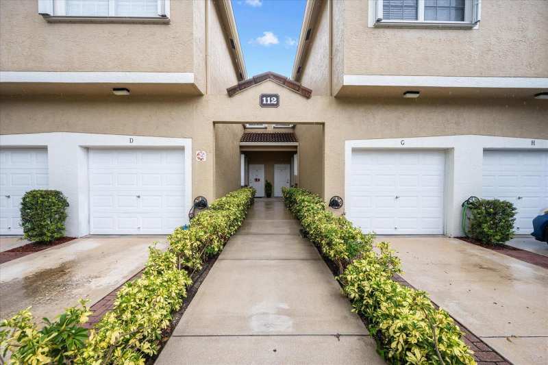 112 Lighthouse Circle # G, Tequesta FL 33469