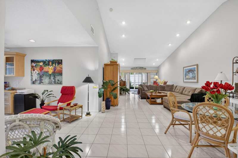 10039 Andrea Lane # A, Boynton Beach FL 33437