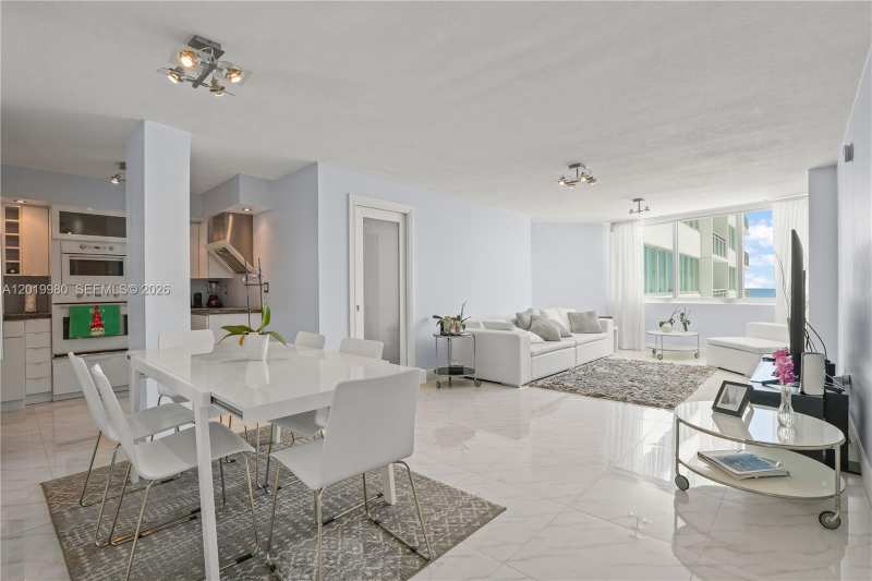 7135 Collins Ave # 712, Miami Beach FL 33141