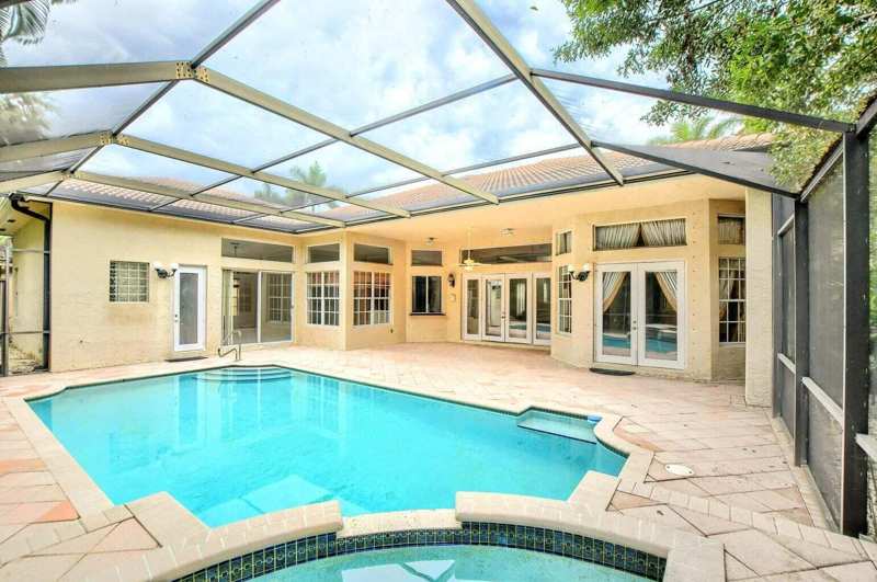 19474 Saturnia Lakes Drive, Boca Raton FL 33498