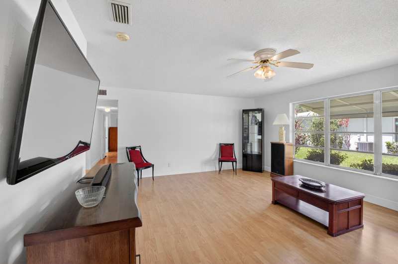 172 High Point Terrace W # D, Delray Beach FL 33445