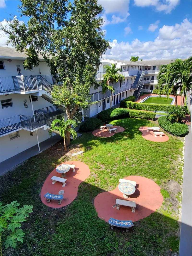 13700 NE 6th Ave # 113, North Miami FL 33161