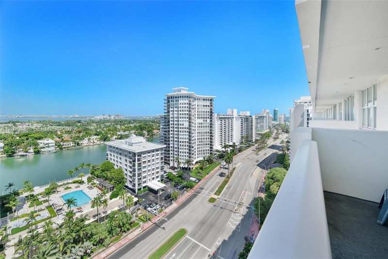 5601 Collins Ave # 1718, Miami Beach FL 33140