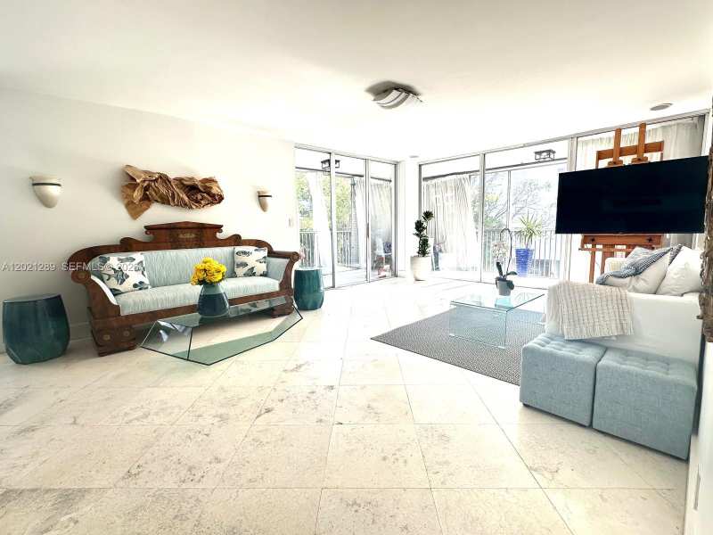 150 Ocean Lane Dr # 2A, Key Biscayne FL 33149