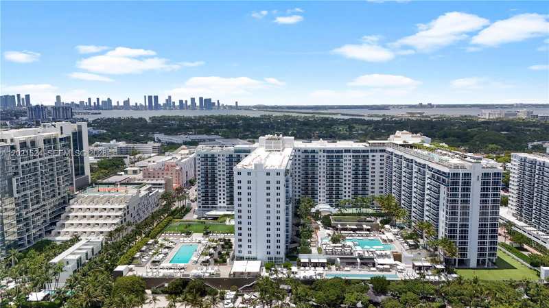 2301 Collins Ave # 415, Miami Beach FL 33139