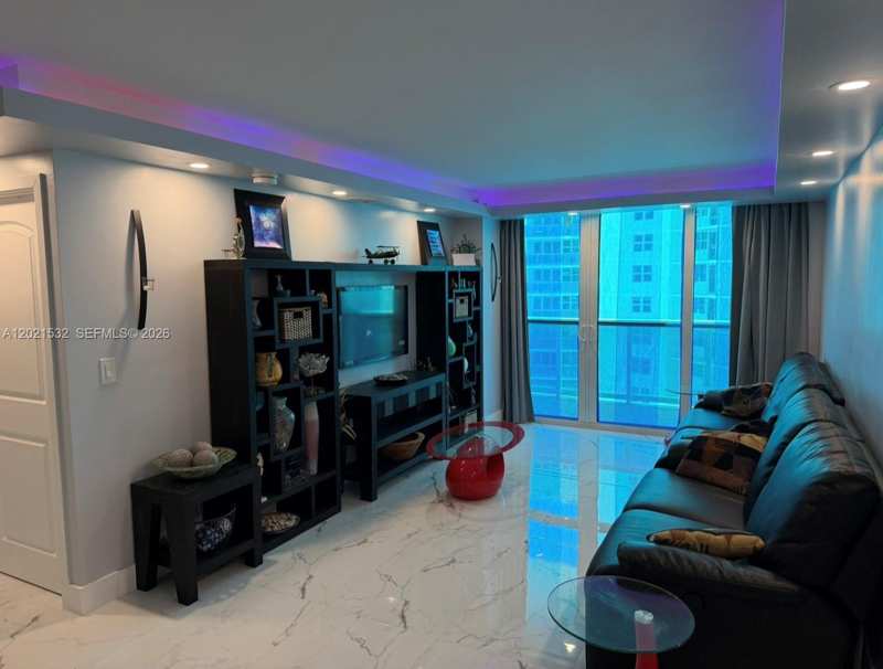 3140 S Ocean Dr # 1003, Hallandale Beach FL 33009