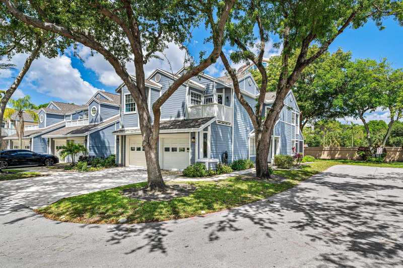 5331 Buckhead Circle # 1030, Boca Raton FL 33486