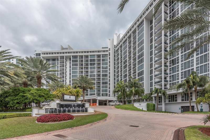 10275 Collins Ave # 706, Bal Harbour FL 33154