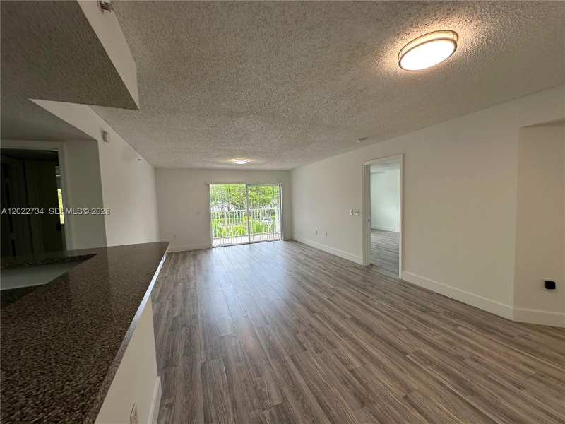 5011 Wiles Rd # 203, Coconut Creek FL 33073