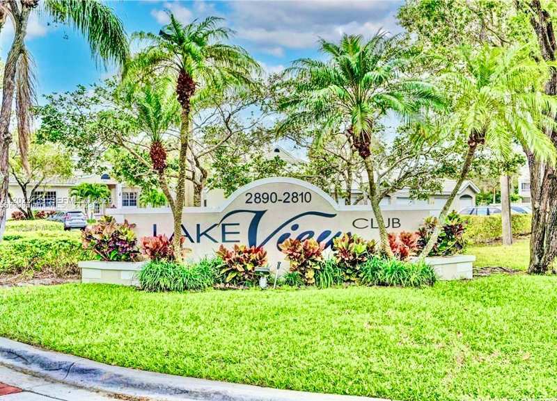 2880 N Oakland Forest Dr # 103, Oakland Park FL 33309