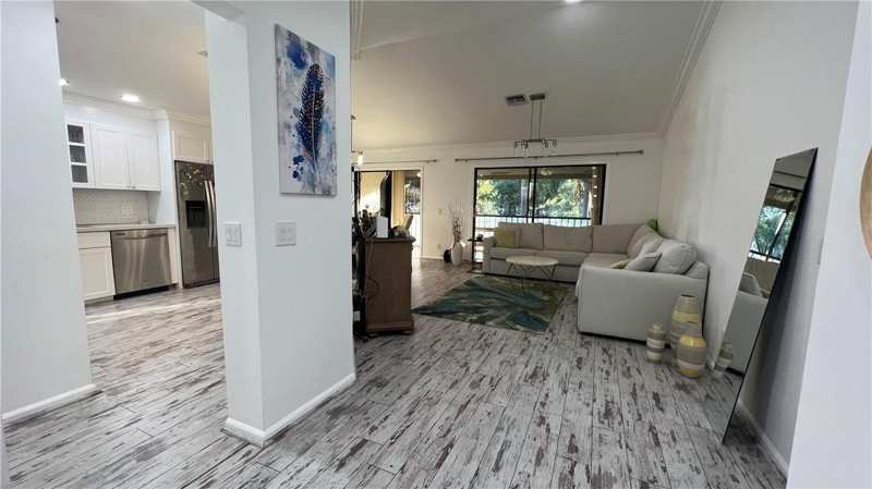 5580 Coach House Circle # F, Boca Raton FL 33486