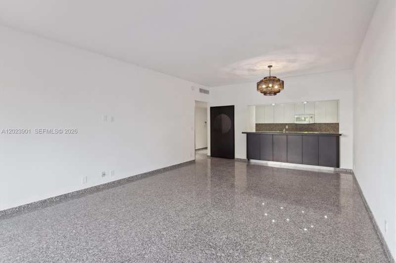 151 Crandon Blvd # 120, Key Biscayne FL 33149