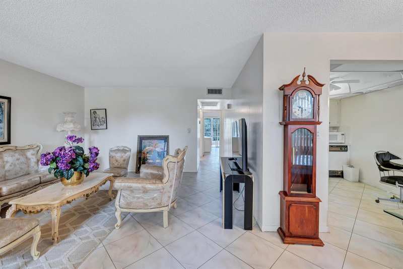 1902 Bermuda Circle # L2, Coconut Creek FL 33066