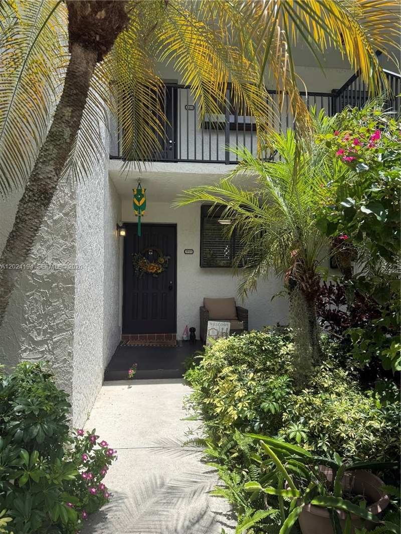 1244 S Military Trl # 711, Deerfield Beach FL 33442