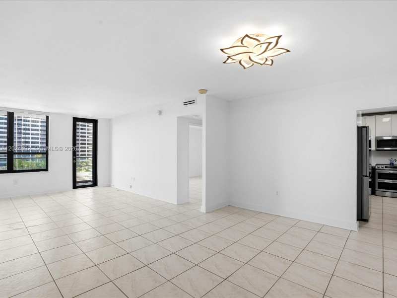 10185 Collins Ave # 703, Bal Harbour FL 33154
