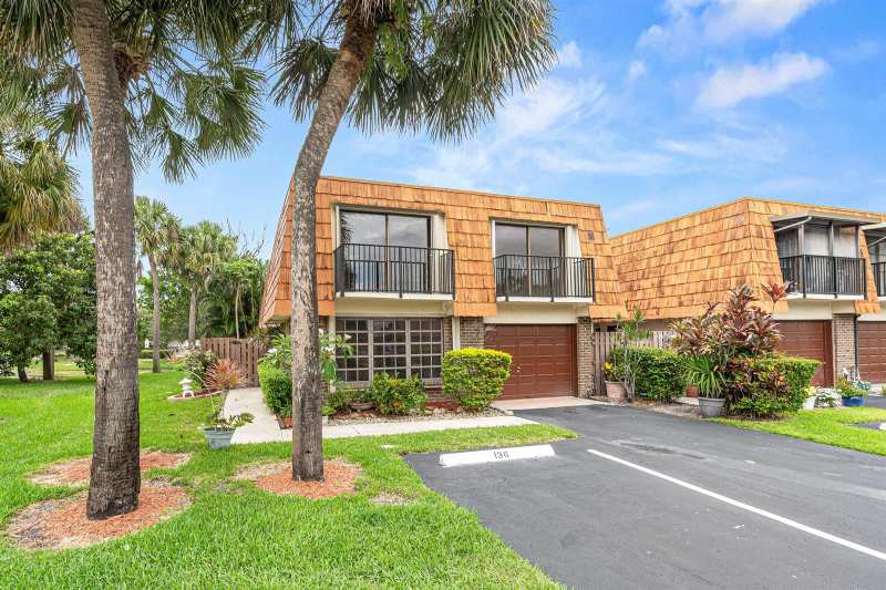 8321 S Coral Circle, North Lauderdale FL 33068