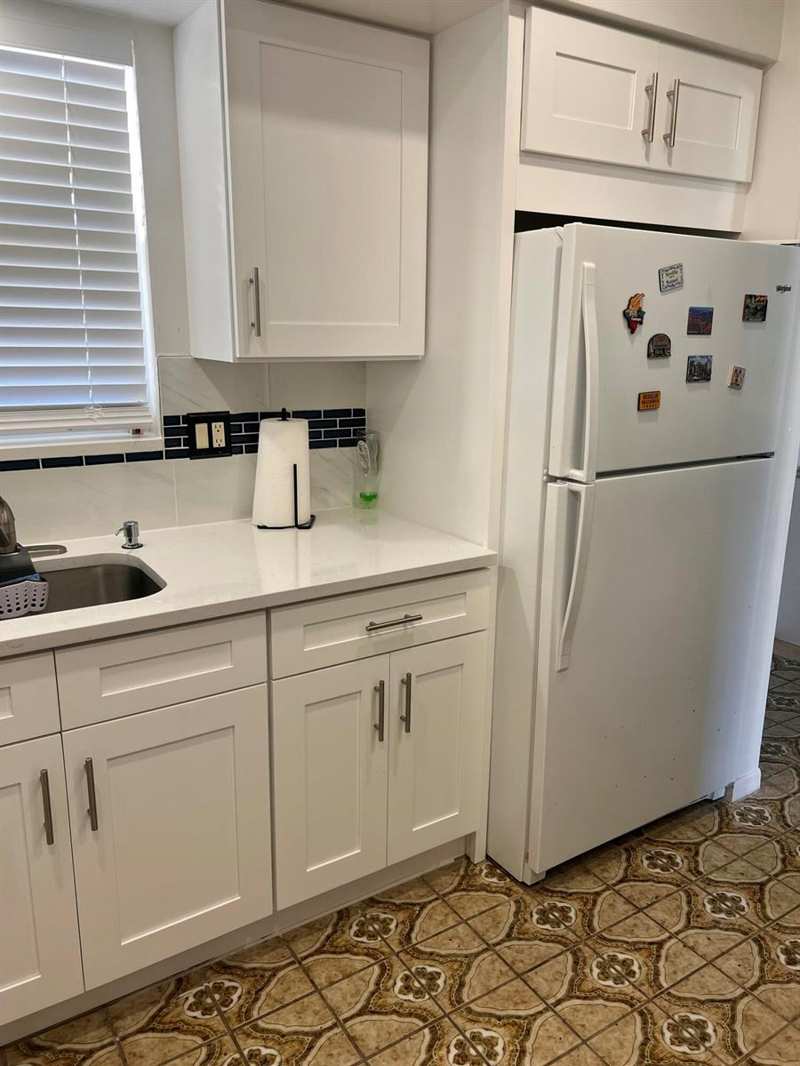 719 Lori Drive # 203, Palm Springs FL 33461