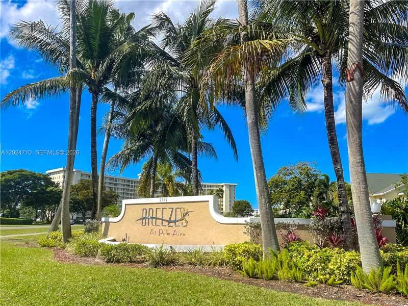 2829 N Course Dr # 104, Pompano Beach FL 33069