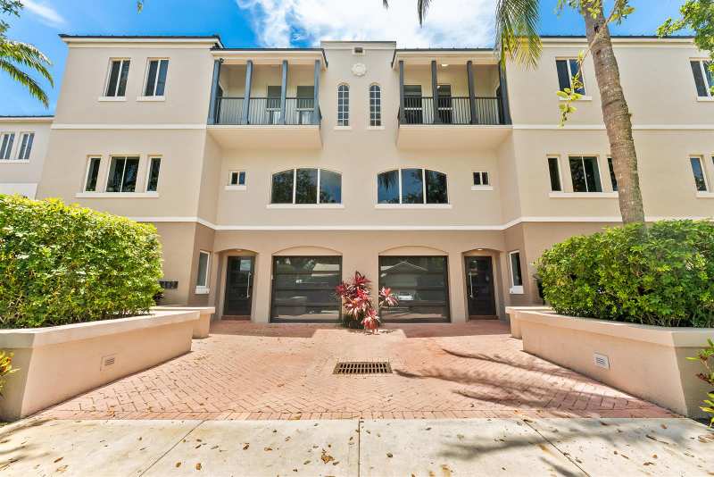 456 E Boca Raton Road, Boca Raton FL 33432