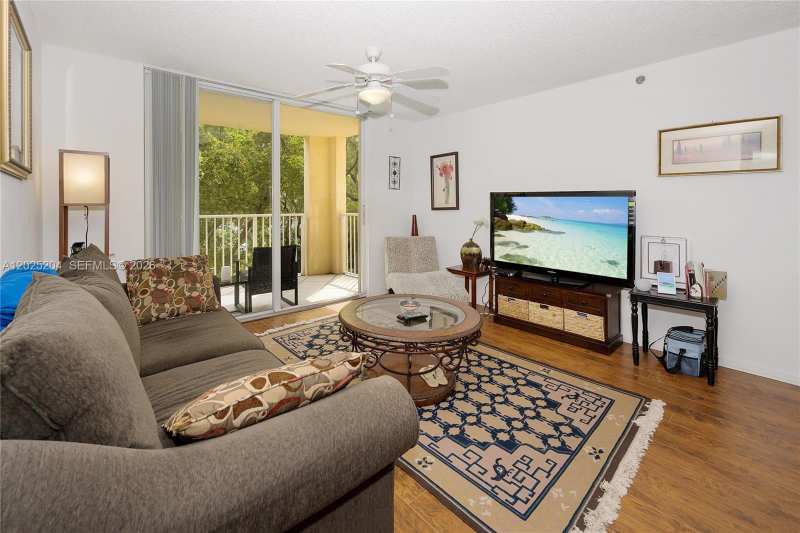 19555 E Country Club Dr # 8408, Aventura FL 33180