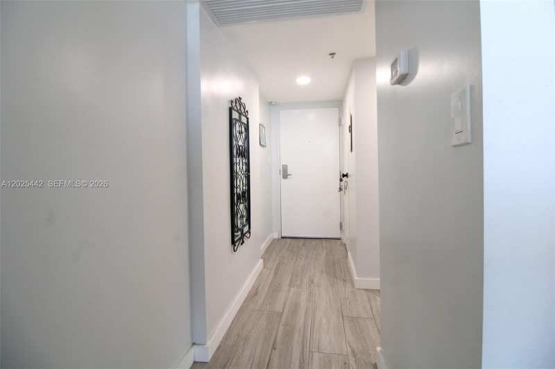 19201 Collins Ave # 916, Sunny Isles Beach FL 33160