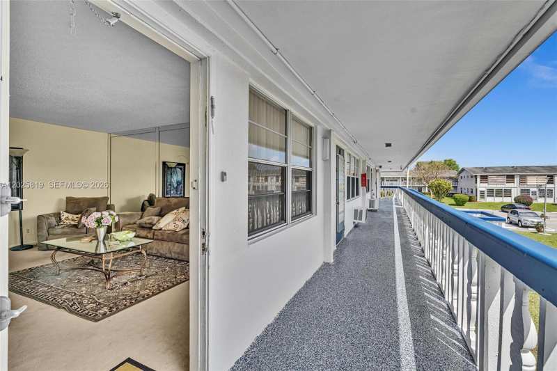 117 Westbury E # 117, Deerfield Beach FL 33442