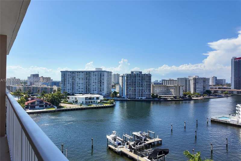 1965 S Ocean Dr # 9L, Hallandale Beach FL 33009