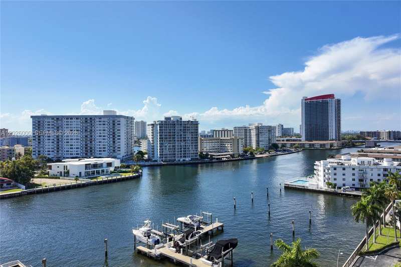 1965 S Ocean Dr # 9L, Hallandale Beach FL 33009