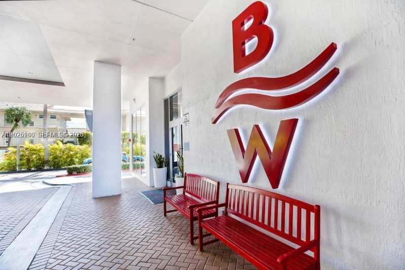 2602 E E HALLADALE # T3105, Hallandale Beach FL 33009