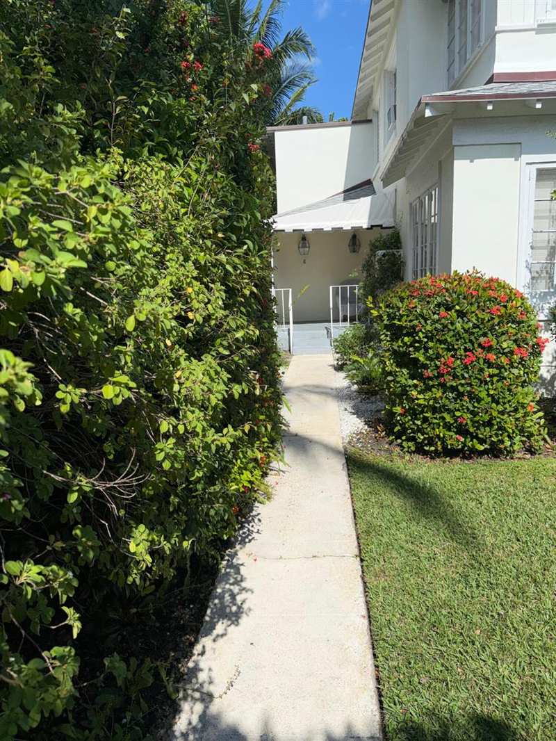 301 Chilean Avenue # 0080, Palm Beach FL 33480
