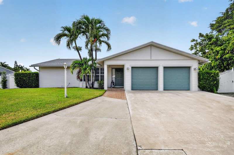 2277 Summit Boulevard, West Palm Beach FL 33406