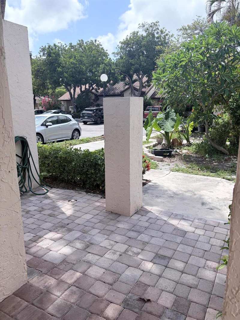 3072 Inglewood Terrace, Boca Raton FL 33431