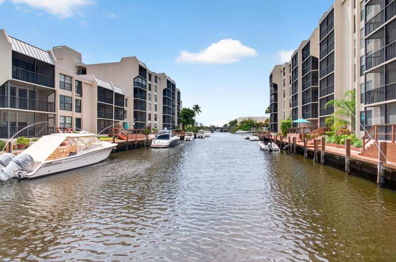 12 Royal Palm Way # 501, Boca Raton FL 33432