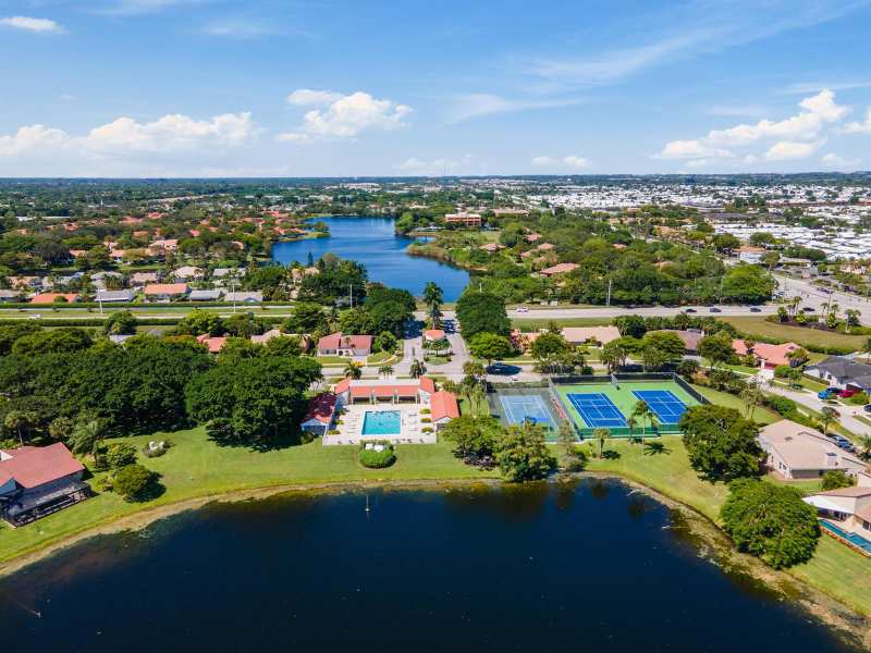2657 SW 23rd Cranbrook Drive, Boynton Beach FL 33436