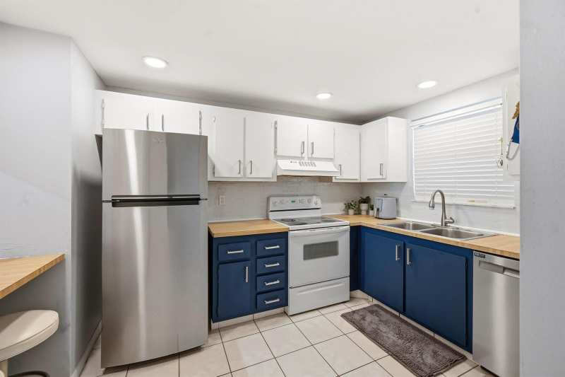 2181 Woolbright Road # N106, Boynton Beach FL 33426