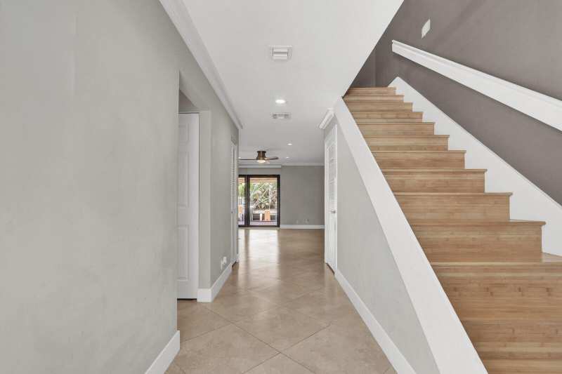 611 NE 12th Terrace # 1, Boynton Beach FL 33435