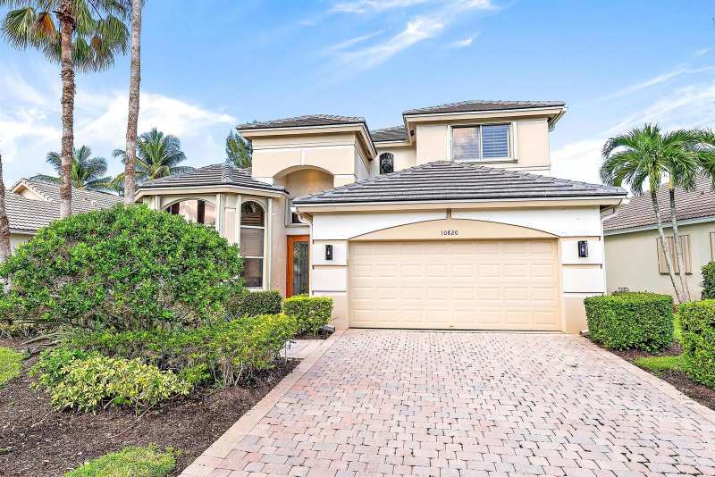 10820 Grande Boulevard, West Palm Beach FL 33412